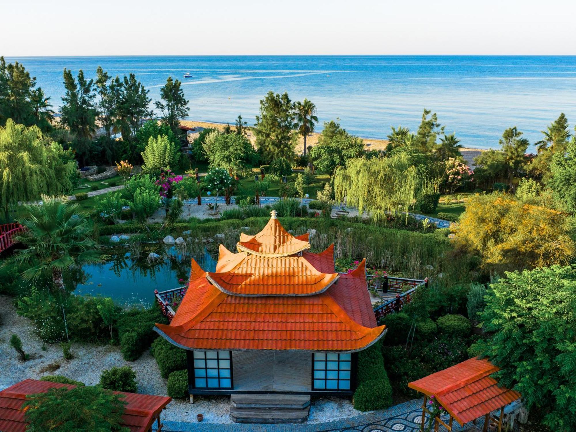 Flora Garden Beach Hotel - Adults Only 16 Plus - Couples Concept Kızılot المظهر الخارجي الصورة