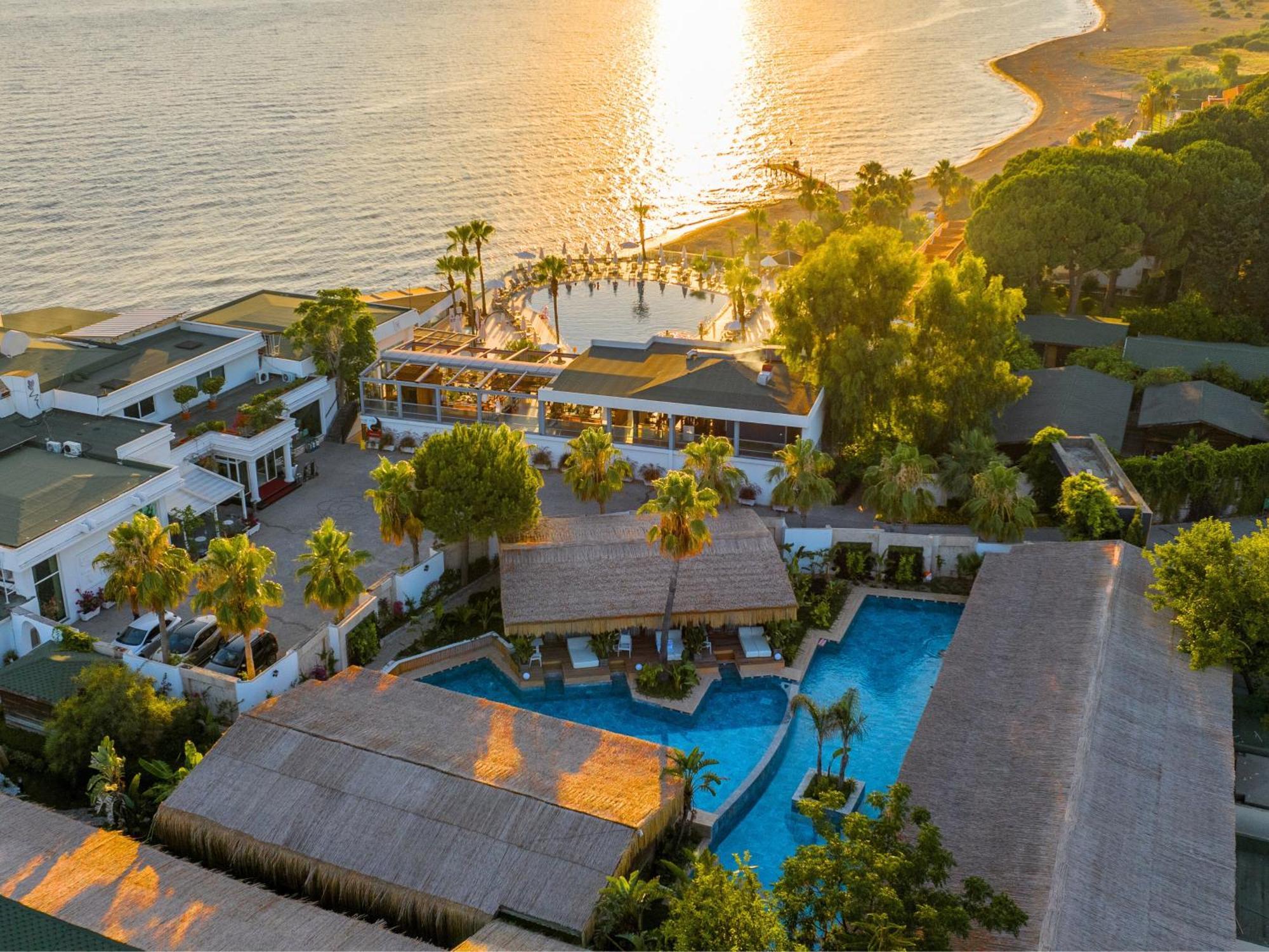 Flora Garden Beach Hotel - Adults Only 16 Plus - Couples Concept Kızılot المظهر الخارجي الصورة