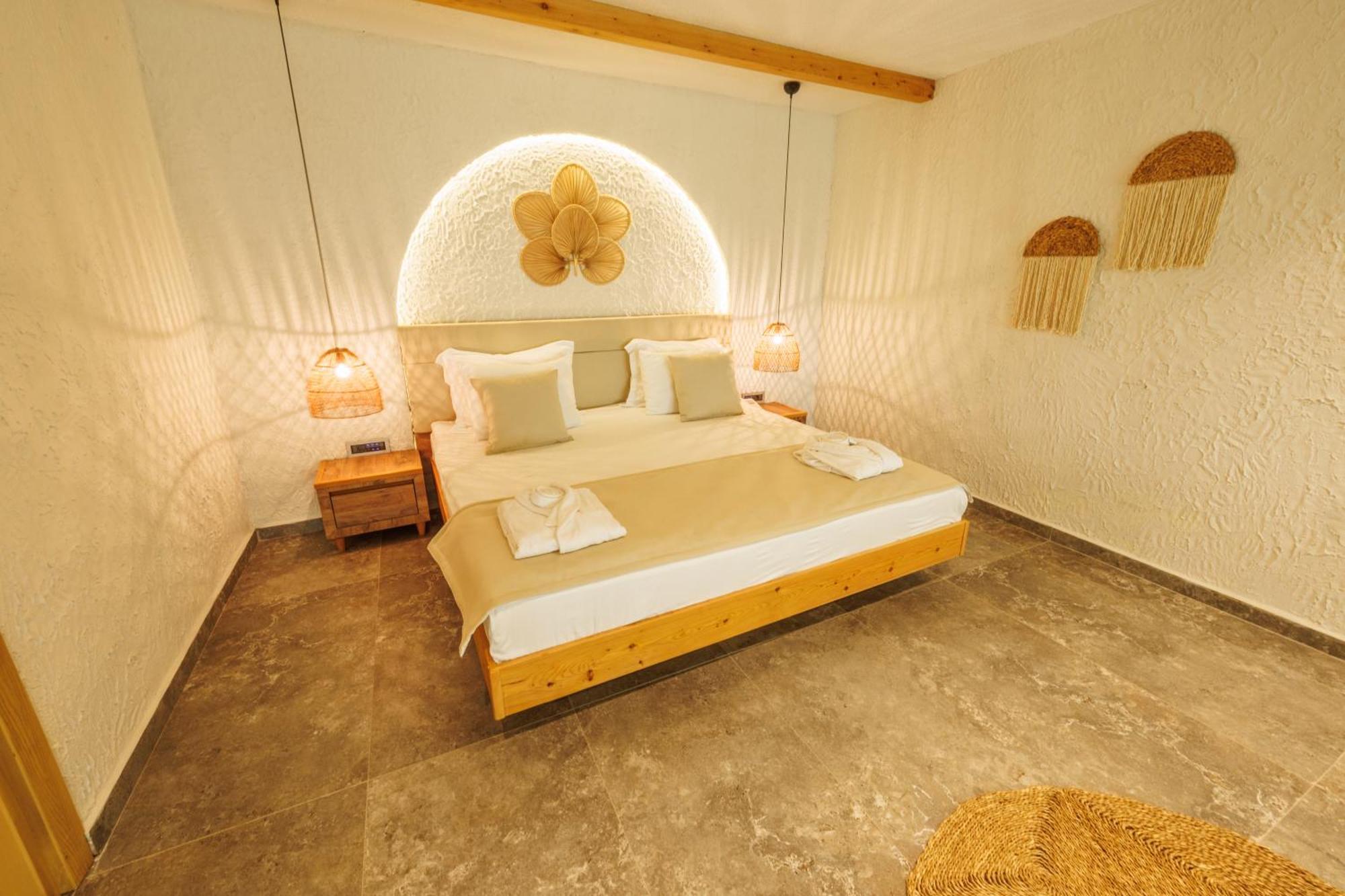Flora Garden Beach Hotel - Adults Only 16 Plus - Couples Concept Kızılot المظهر الخارجي الصورة