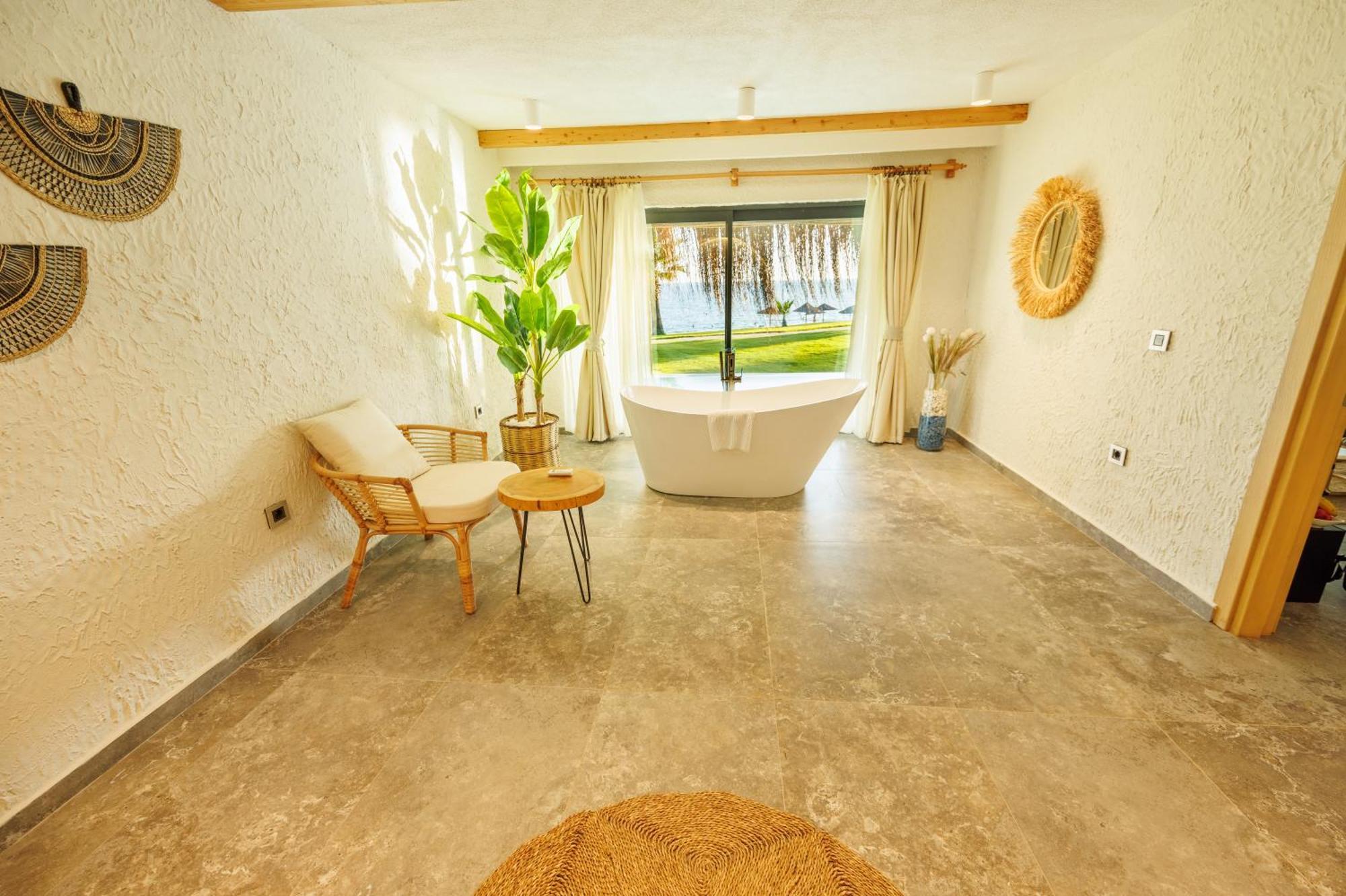 Flora Garden Beach Hotel - Adults Only 16 Plus - Couples Concept Kızılot المظهر الخارجي الصورة