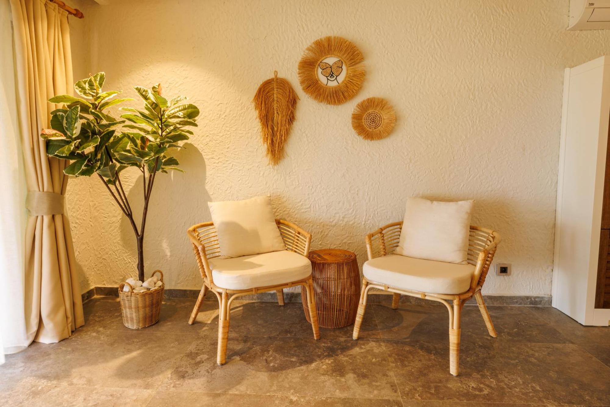 Flora Garden Beach Hotel - Adults Only 16 Plus - Couples Concept Kızılot المظهر الخارجي الصورة